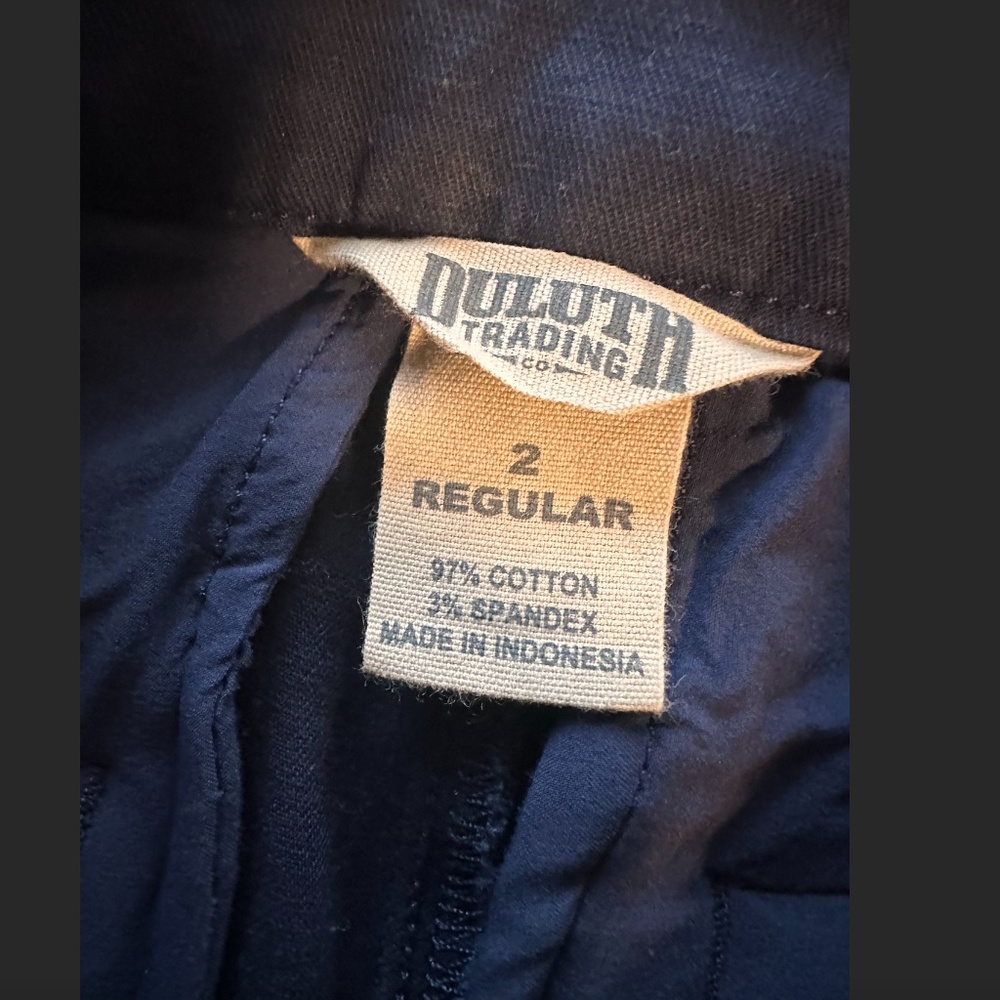 Duluth Trading Co. Workday Warrior Chino Wide Leg Crop Pants Navy. Size 2. - Picture 3 of 6